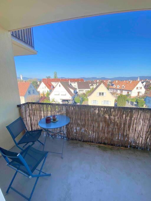 Logement Ideal Pour Un Sejour Alsacien En Amoureux Колмар Екстериор снимка